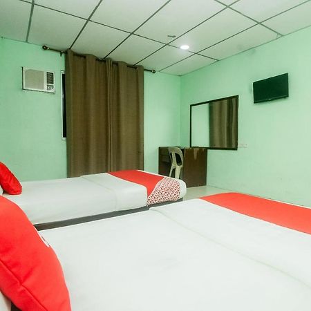 Oyo 90124 Payang Puri Baru Hotel Sarikei Ngoại thất bức ảnh