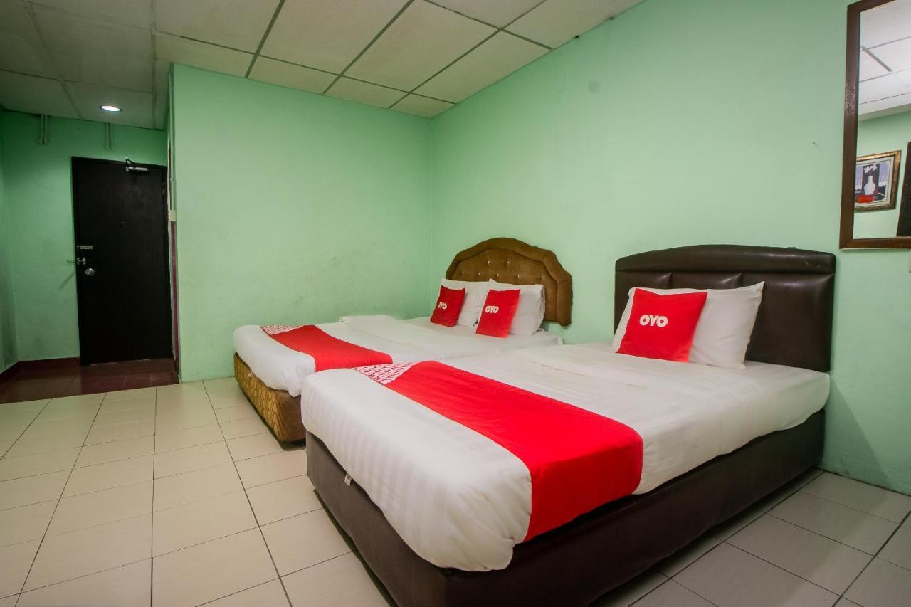Oyo 90124 Payang Puri Baru Hotel Sarikei Ngoại thất bức ảnh