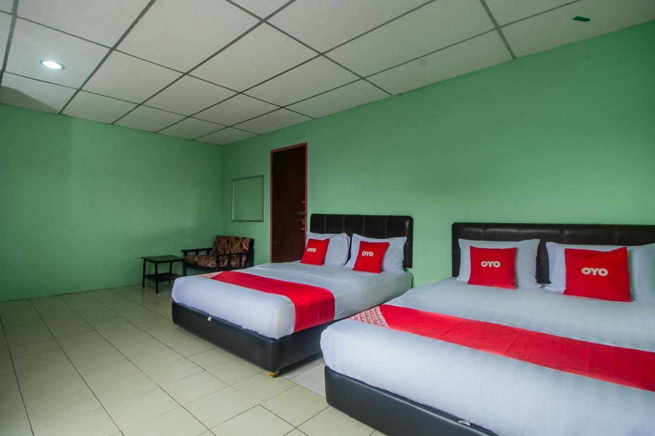 Oyo 90124 Payang Puri Baru Hotel Sarikei Ngoại thất bức ảnh